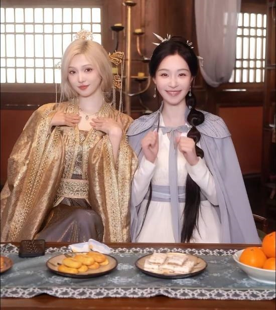 完蛋！我被美女包围了2Steam审核顺利，视觉效果重磅升级！