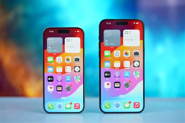 印度产iPhone应对关税挑战，创纪录空运美国大逃杀行动启动
