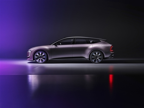 奥迪中国品牌首车定名E5 Sportback!4月23日亮相上海车展