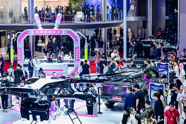 次世代车文化照进现实，全球独一无二车型齐聚上海车展B站展台——未来驾驶的盛宴